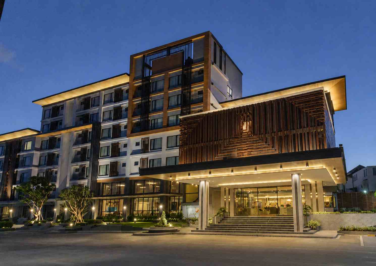Arista Hotel Ubon architecture